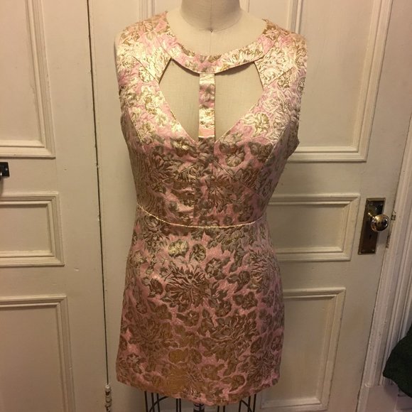 Mustard Seed Dresses & Skirts - Mustard seen Elegant Dress